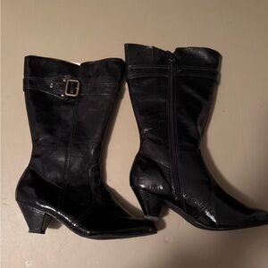 Women’s black faux leather boots